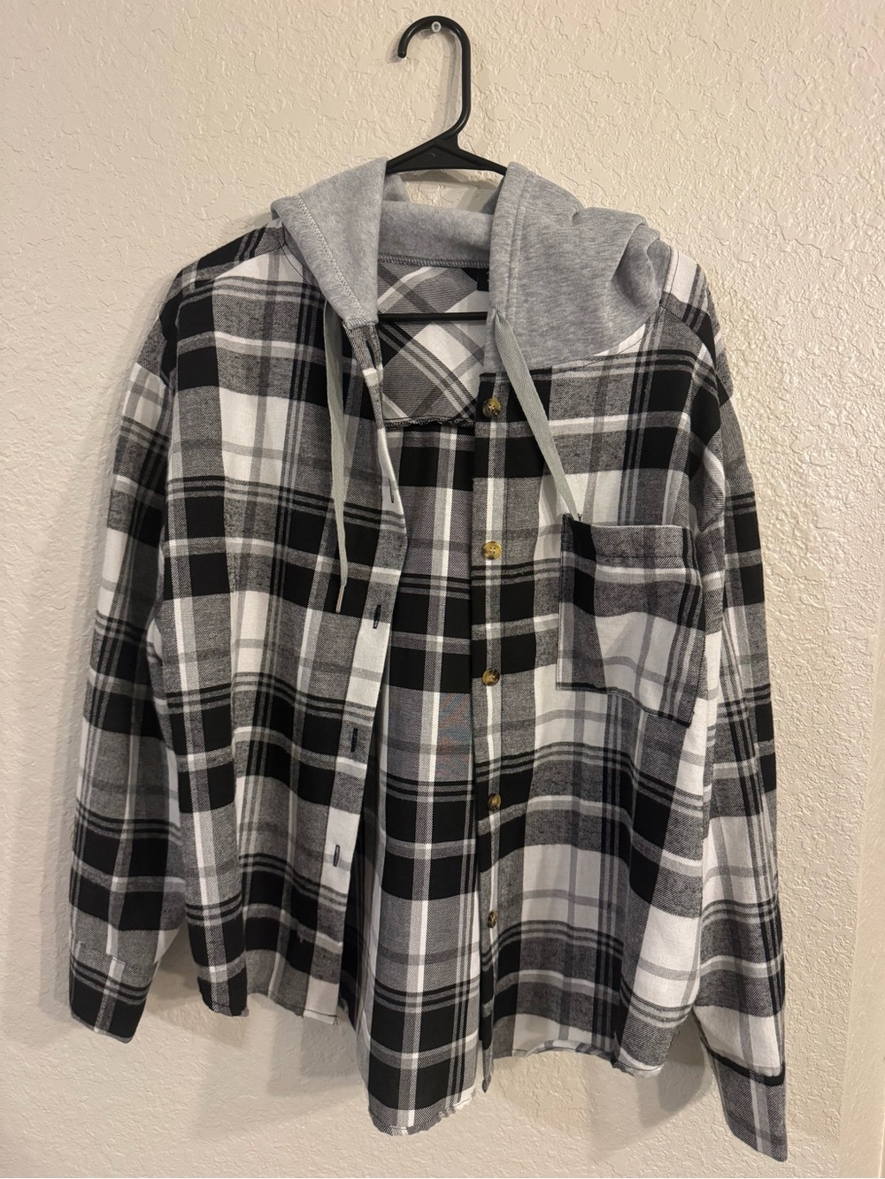 Women's Black & Gray Plaid Hooded Button-Down Shirt
